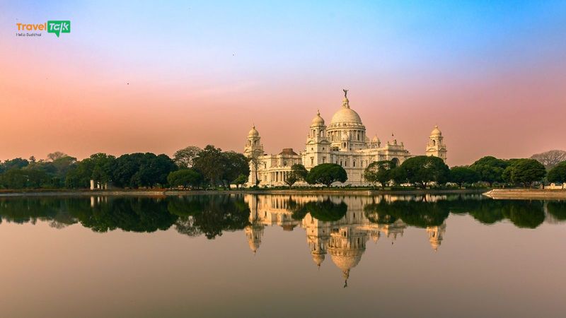 Kolkata là thành phố mang trọn nét đẹp yên bình và mộng mơ của sông Hằng