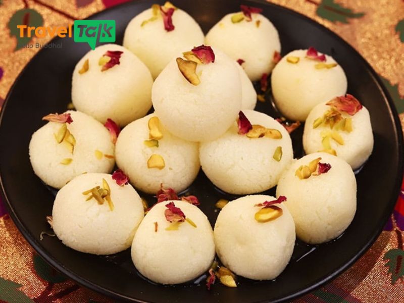 Rasgulla là một trong những món ăn nổi tiếng ở Ấn Độ