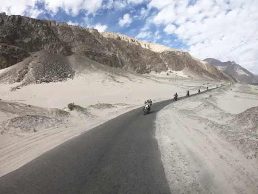 Tour Ladakh Ấn Độ cho dân phượt – Trải nghiệm khác biệt