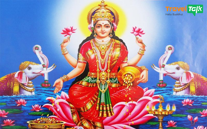 Lakshmi là nữ thần của sự giàu có, thịnh vượng và may mắn