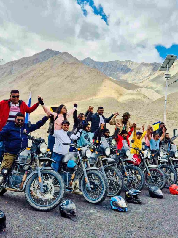 Kinh nghiệm săn ảnh đẹp & an toàn khi check-in Ladakh