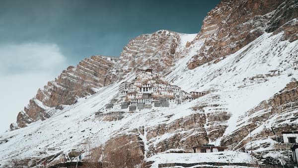 Trải nghiệm khách sạn view Himalaya nổi bật