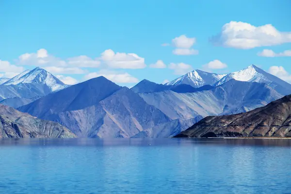 Hạn ngạch khách du lịch tại Ladakh 2025: Chính sách mới và tác động đến tour từ Việt Nam