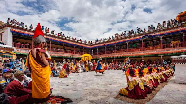 Tour hành hương Ladakh 2026 – Lịch Tết Losar & các lễ hội Phật giáo lớn