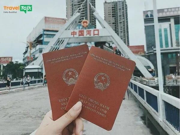 Giấy thông hành Trung Quốc đi được bao lâu