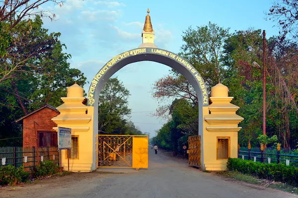 Vé vào cổng & quy định tham quan Lumbini nơi Đức Phật đản sinh
