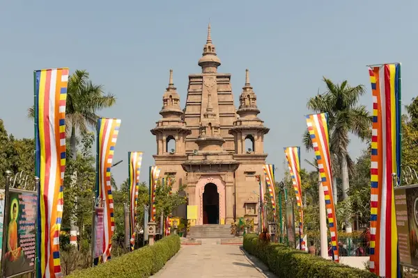 Vườn Lộc Uyển là gì? Vì sao Sarnath gắn với “chuyển pháp luân”