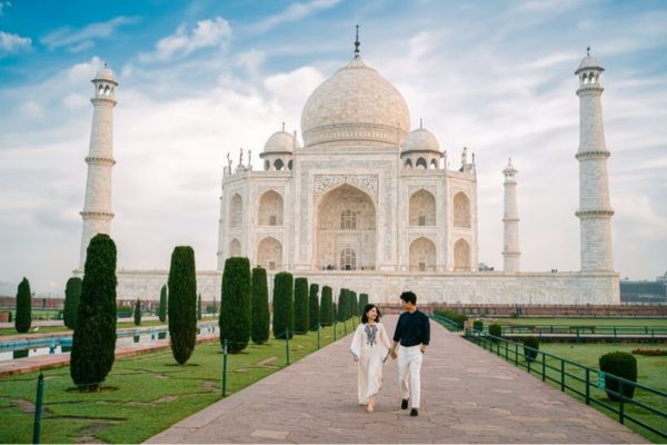 Người muốn check-in Taj Mahal trọn vẹn