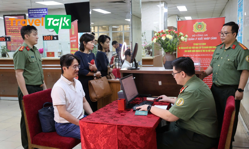 Thủ tục xuất nhập cảnh cho người nước ngoài