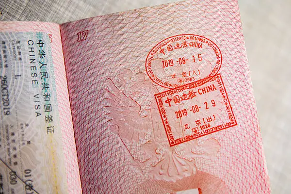 Hồ sơ visa Trung Quốc cho người nội trợ gồm những gì?