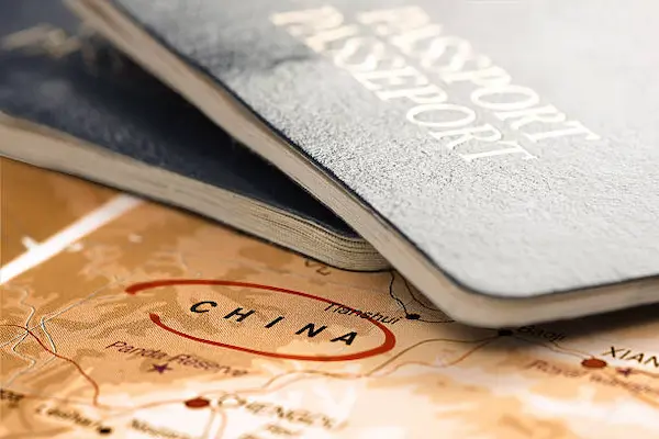 Visa Trung Quốc cho khách tỉnh: Chuẩn bị đúng hồ sơ, hạn chế đi lại