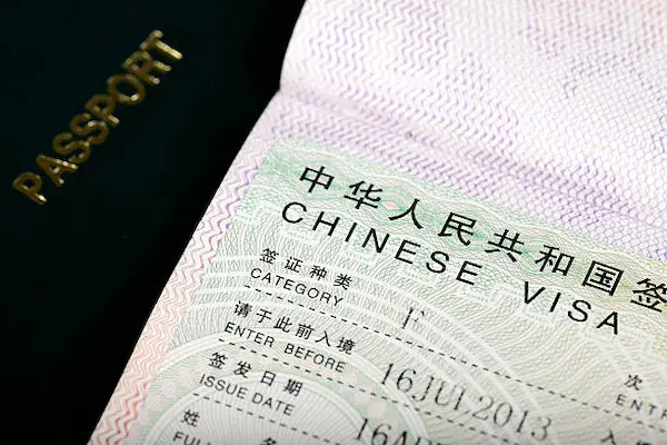 Visa Trung Quốc Có Cần Lăn Tay Không? Quy Định Mới Người Xin Visa Cần Biết