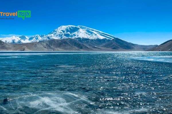 Du lịch Trung Quốc tháng 11: Đi đâu, chơi gì, chi phí bao nhiêu? 3 Hồ Karakul
